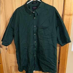 Roundtree & Yorke Men's Forest Green Casual Shirt